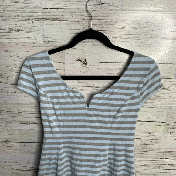 Minkpink blue striped mini  dress size xs - Picture 11 of 16